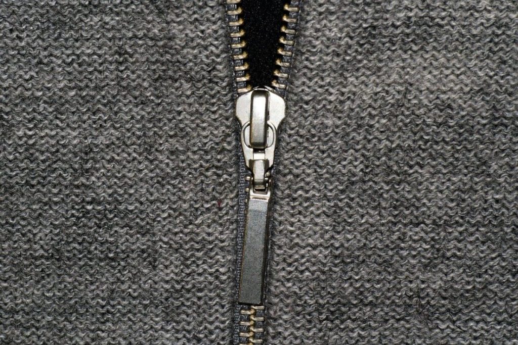 knitted 3255076 1280 e1617004194834