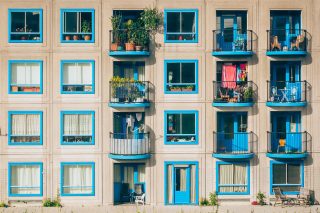 Malý balkón v bytě lze proměnit na venkovní prostor v oázu klidu a harmonie aneb jak vytěžit co nejvíce i z pár metrů čtverečních