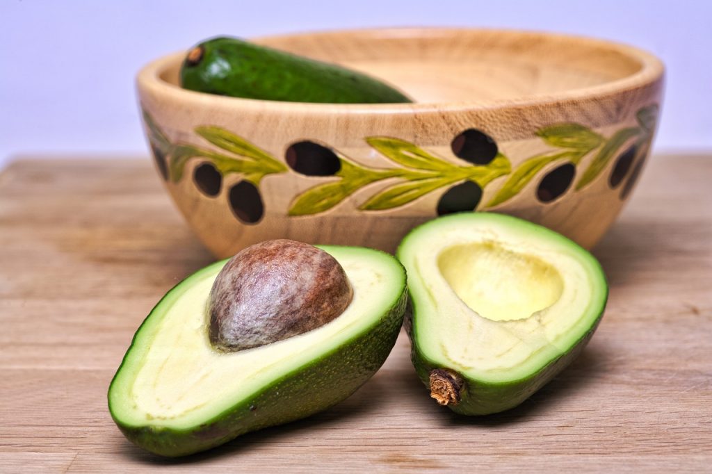 avokado miska pecka