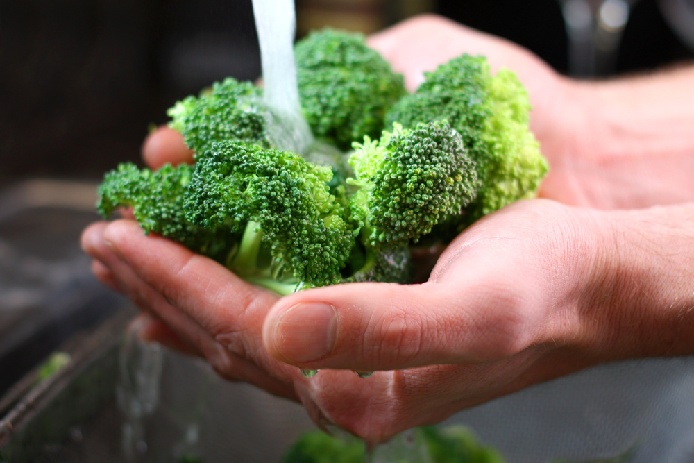 Mytí brokolice