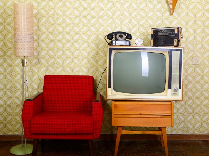 retro nabytek kreslo