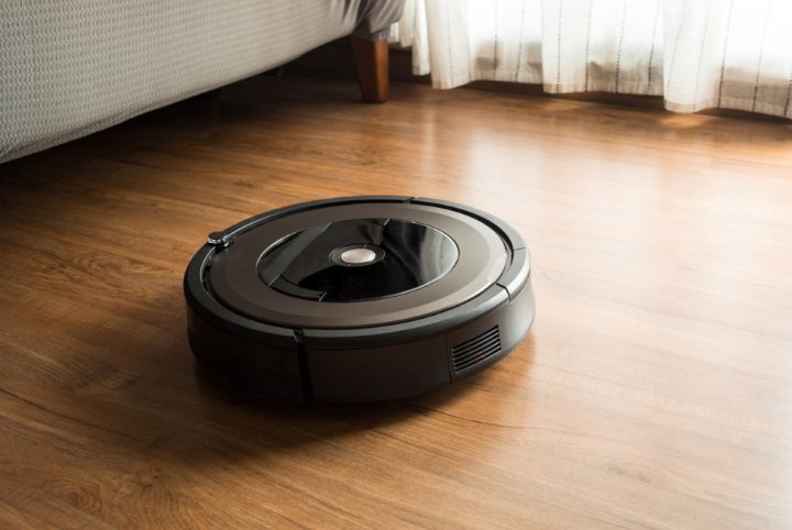roboticky vysavac zaslona