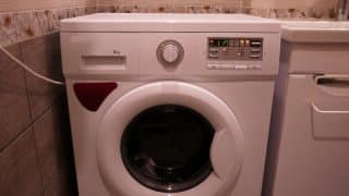 Chyby, které ničí pračku: Umístění, přeplnění a nedostatečná péče