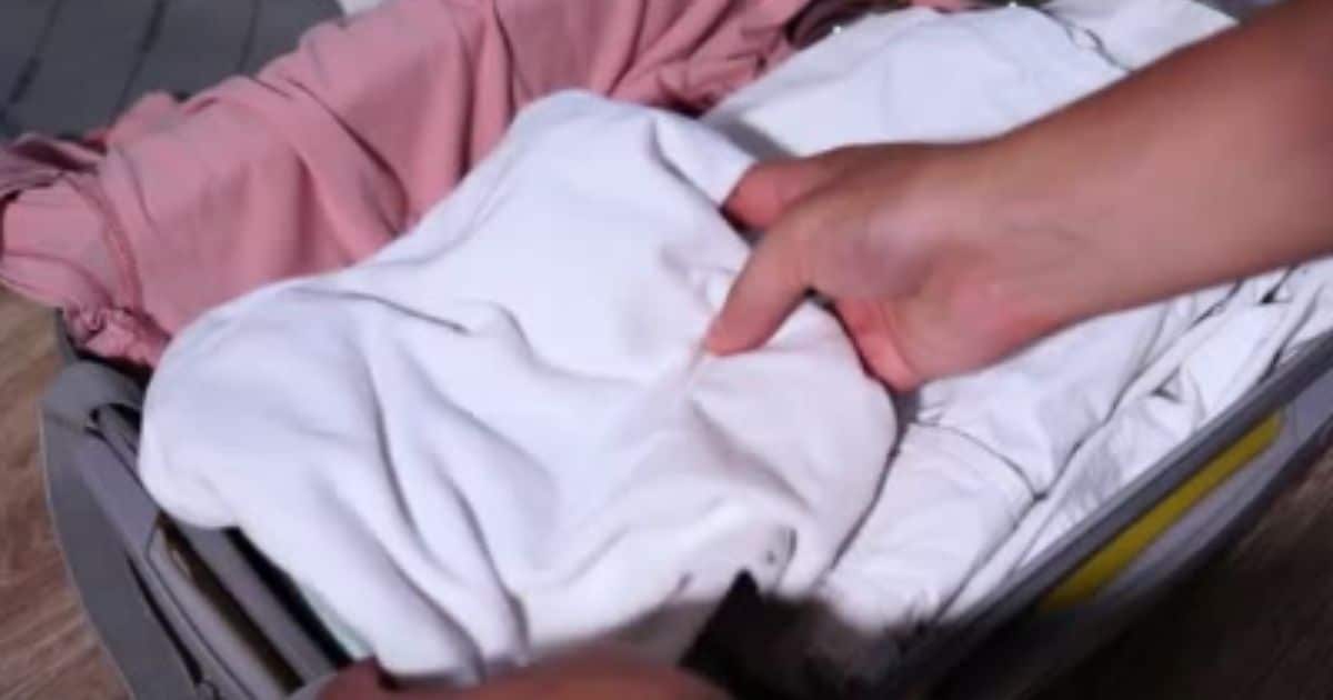 Při každém ubytování v hotelu je potřeba dát kufry do vany. Jde o starou známou vychytávku, na jejíž praktikování se nesmí zapomínat