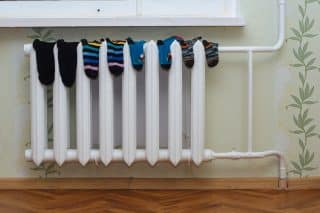 radiator teplo ponozky