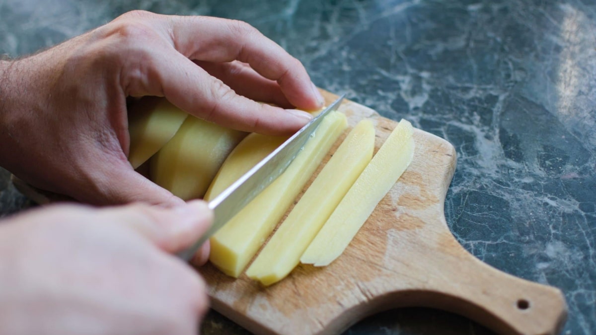 Hranolky nemusí být kalorickou bombou: Zdravá verze zůstane křupavá i 2 hodiny od přípravy