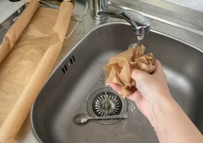 Správné použití pečicího papíru