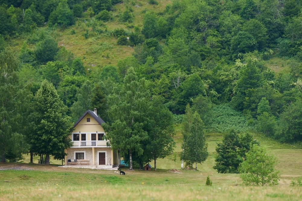 Život na samotě může být idylický, ale není pro každého