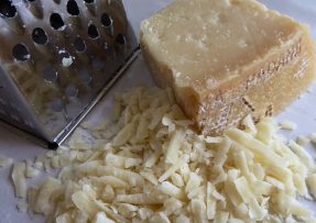 Struhadlo a sýr