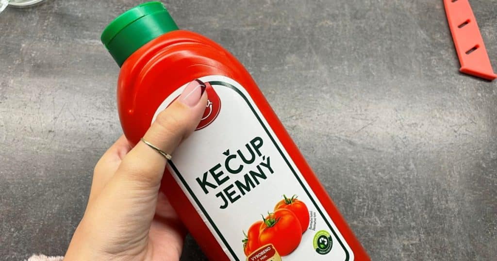 kecup jemny lahev