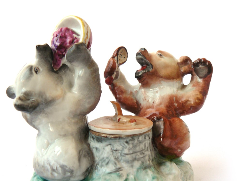 Porcelán medvědi