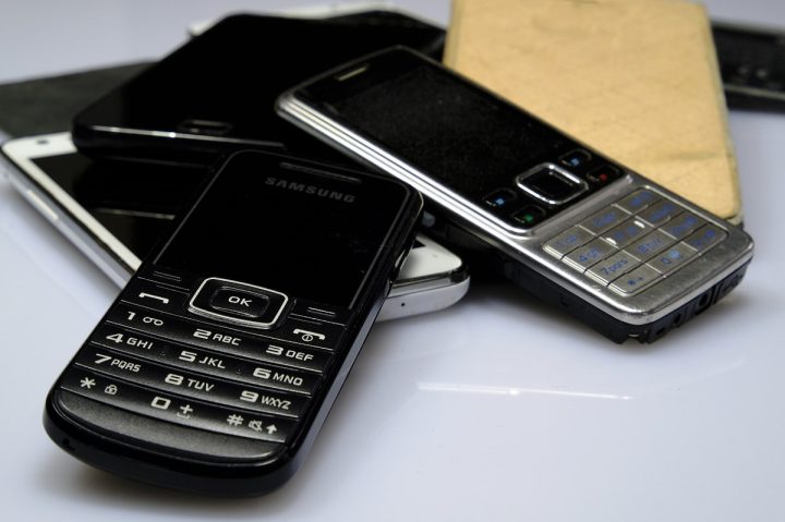 staré mobily