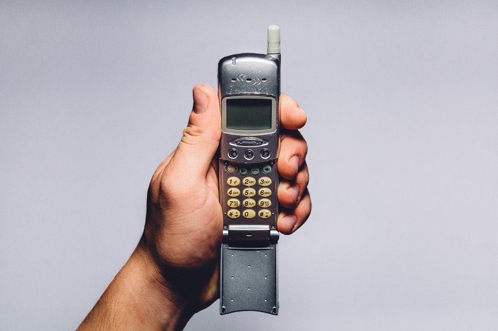 Starý mobilní telefon