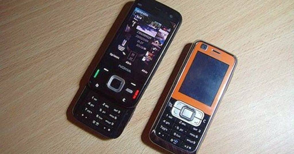 Za starý telefon dostanete pohádkovou sumu peněz. Stačí ho prodat na správném místě. Berou skoro všechny značky