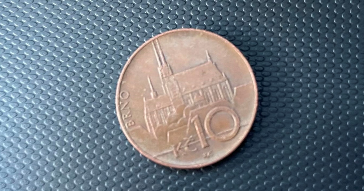 Podívejte se do peněženky, možná v ní máte skrytý poklad. Tahle desetikoruna má hodnotu statisíců korun