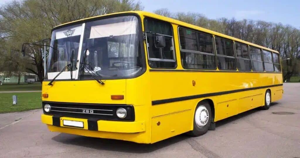 Nádherné bydlení je možné udělat i ze starého autobusu. Podívejte se!