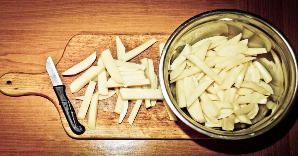 Dokonalé hranolky jako z restaurace: Šéfkuchaři používají trik s vodou