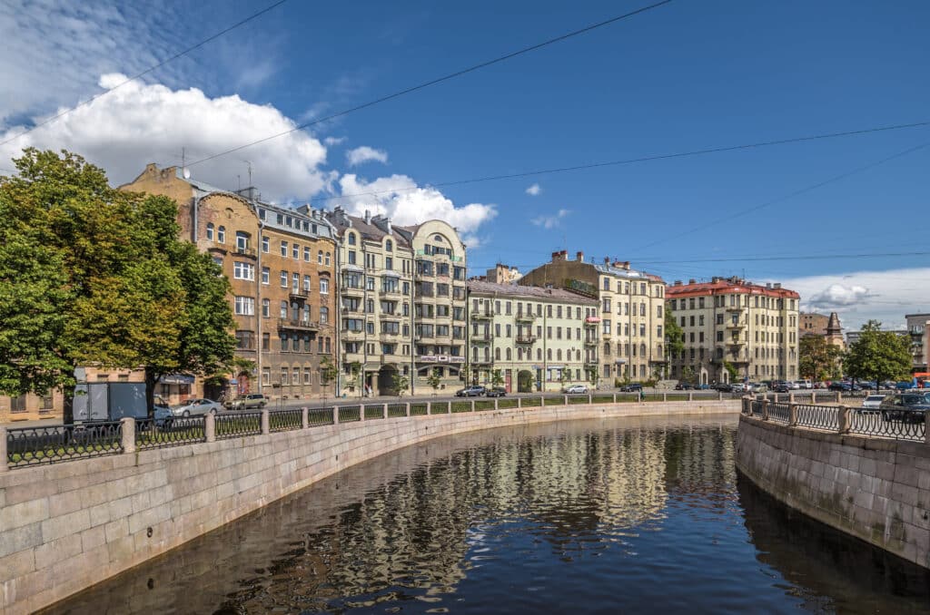 karpovka river embankment 06