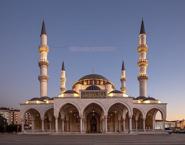 mezquita de melike hatun ankara turquia 2024 10 03 dd 87 89 hdr