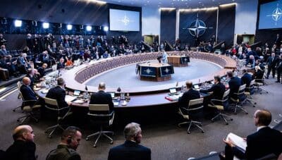 Víte, ve kterém roce Česko vstoupilo do EU, NATO a kdy vznikla samostatná republika. Ověřte si, jestli data, která by měl znát každý občan, skutečně znáte